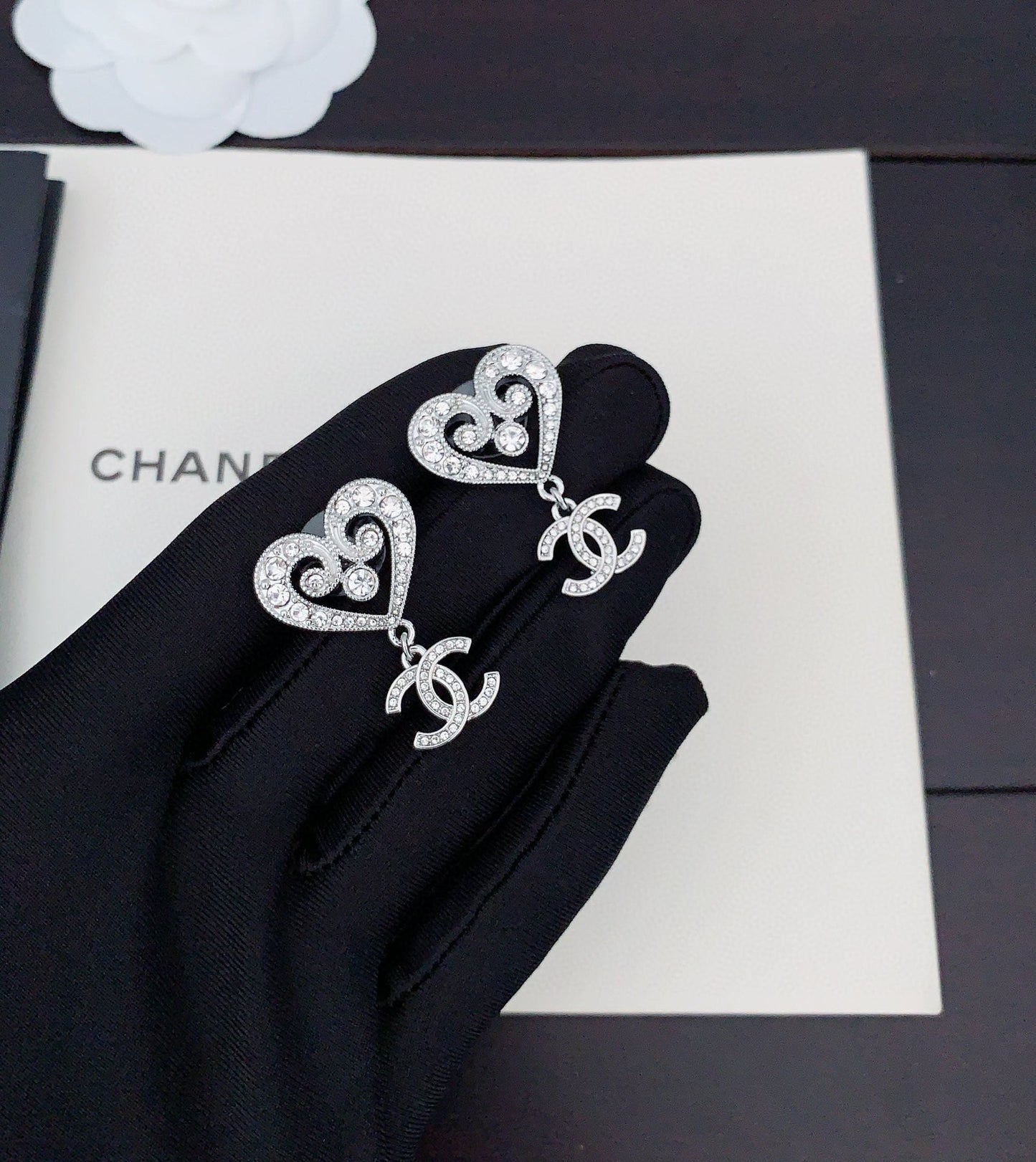 Chanel Heart Diamond 18K Gold Earrings