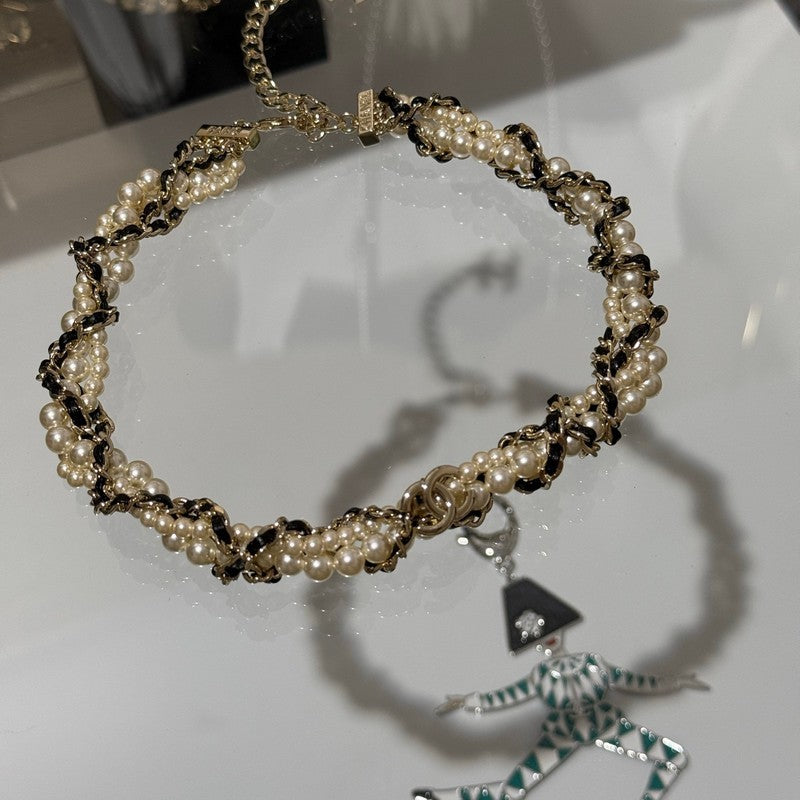 Chanel Pearl Leather Choker 18K Gold Necklace
