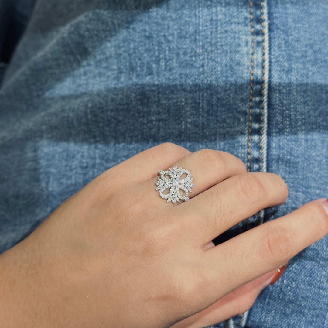 Tiffany Vinatge Flower 18K Gold Ring