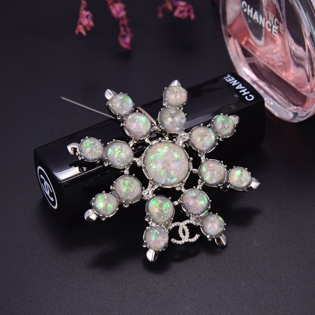 Chanel Flower Crystals 18K Gold Brooch