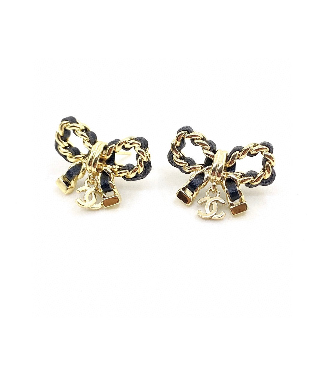 Chanel Bow Tie Strass 18K Gold Earrings
