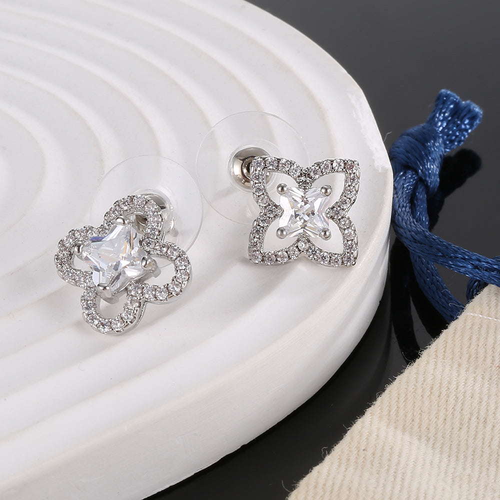 Louis Vuitton Blossom 18K Gold Earrings