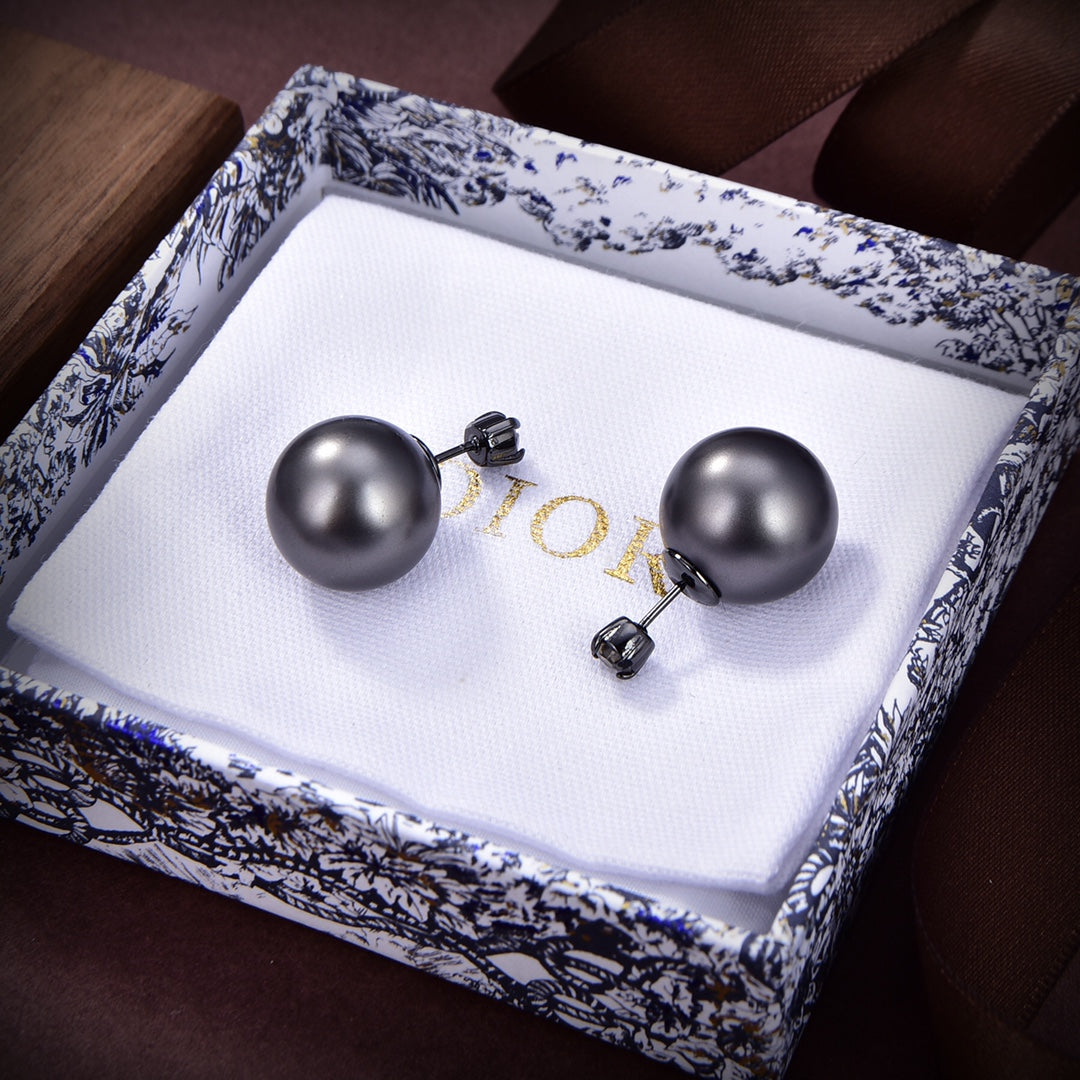 Dior Tribales Black Resin Pearls 18K Gold Earrings