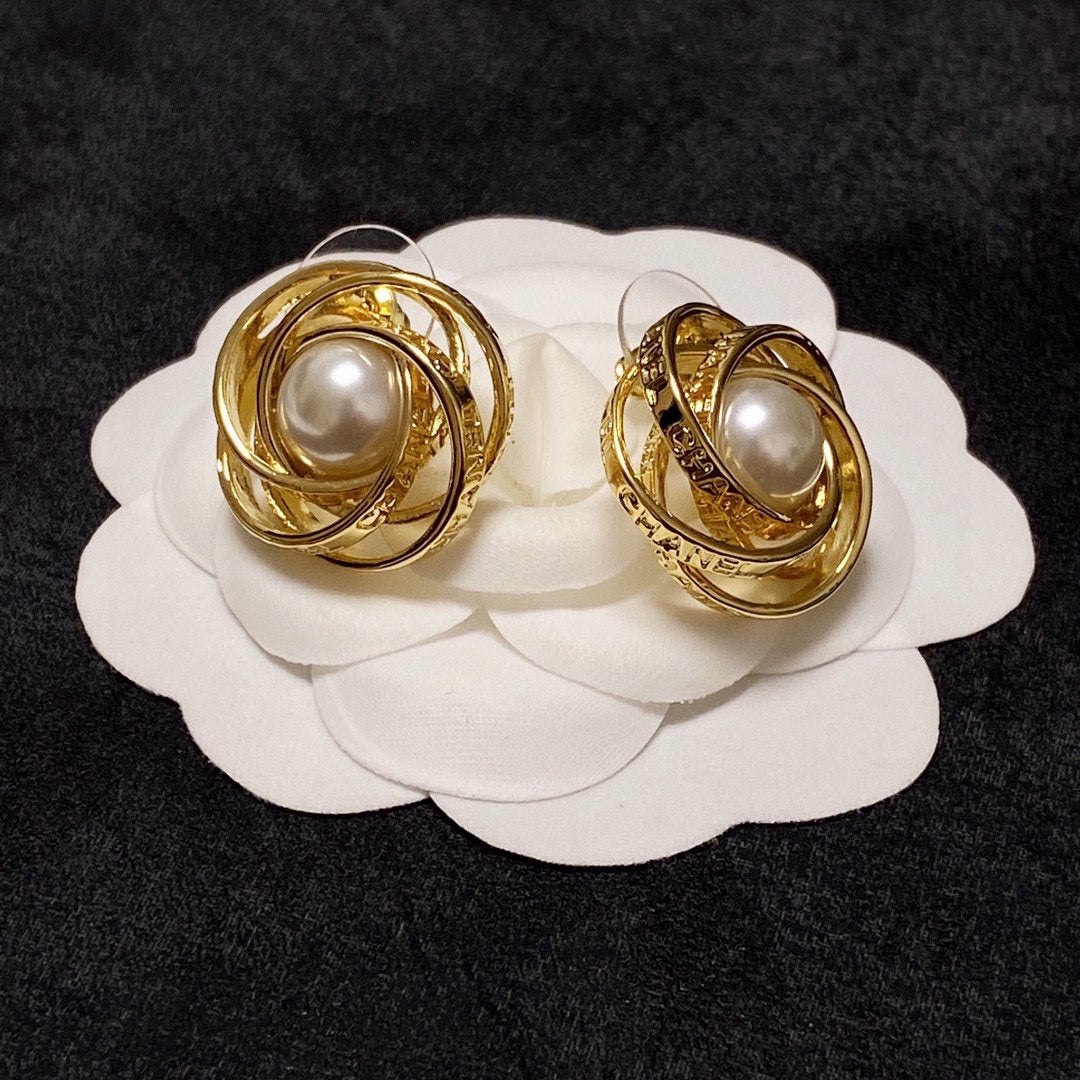Chanel Pearl 18K Gold Earrings