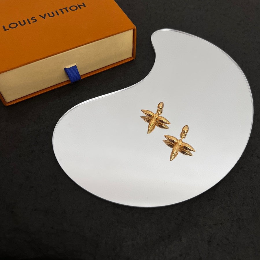 Louis Vuitton Louisette Stud 18K Gold Earrings