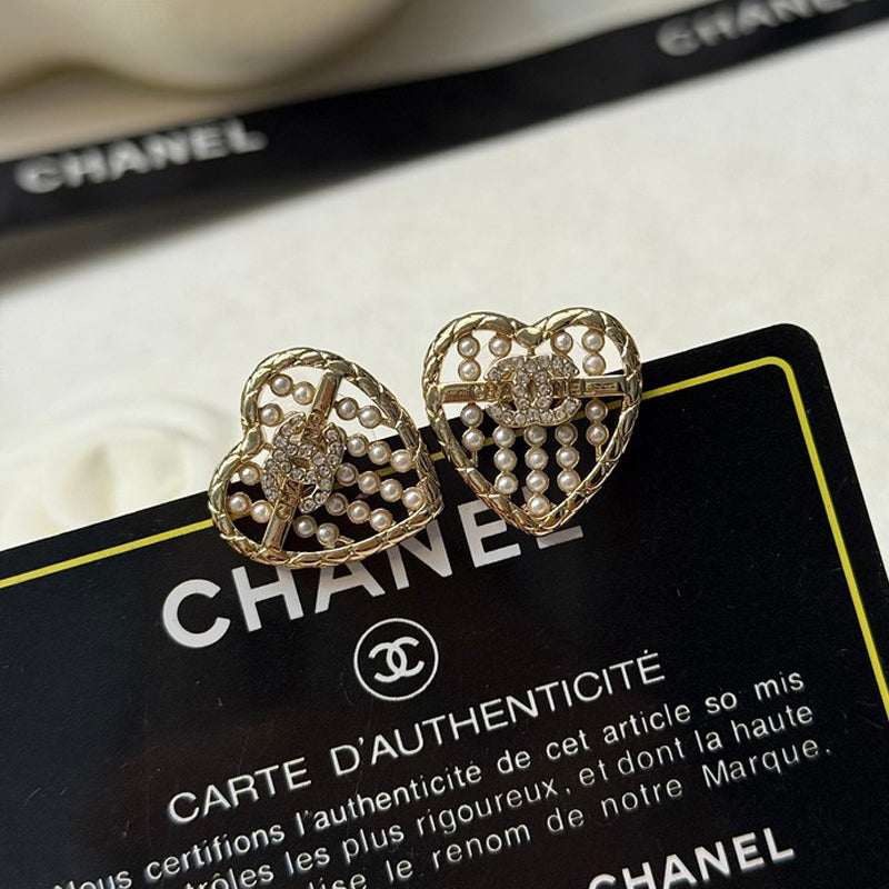 Chanel Pearl Heart 18K Gold Earrings