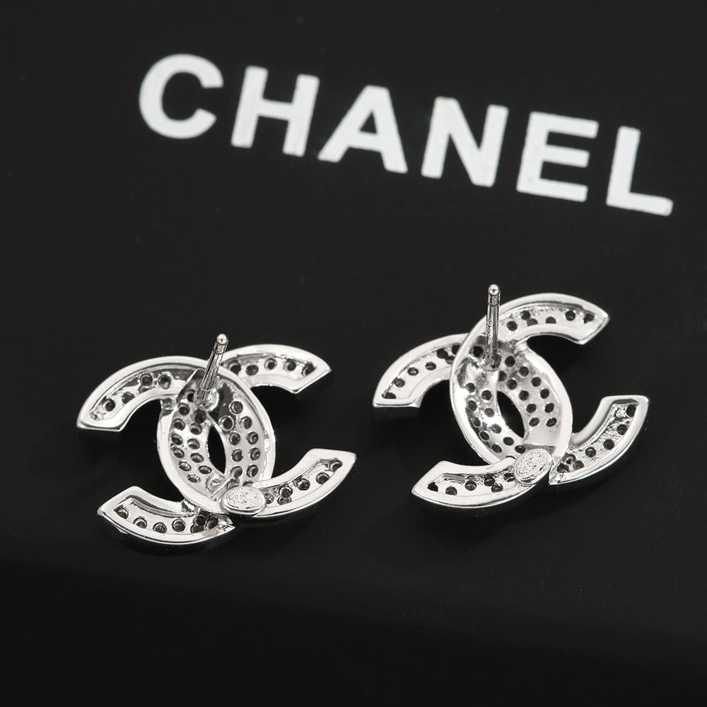 Chanel Diamonds 18K Gold Earrings