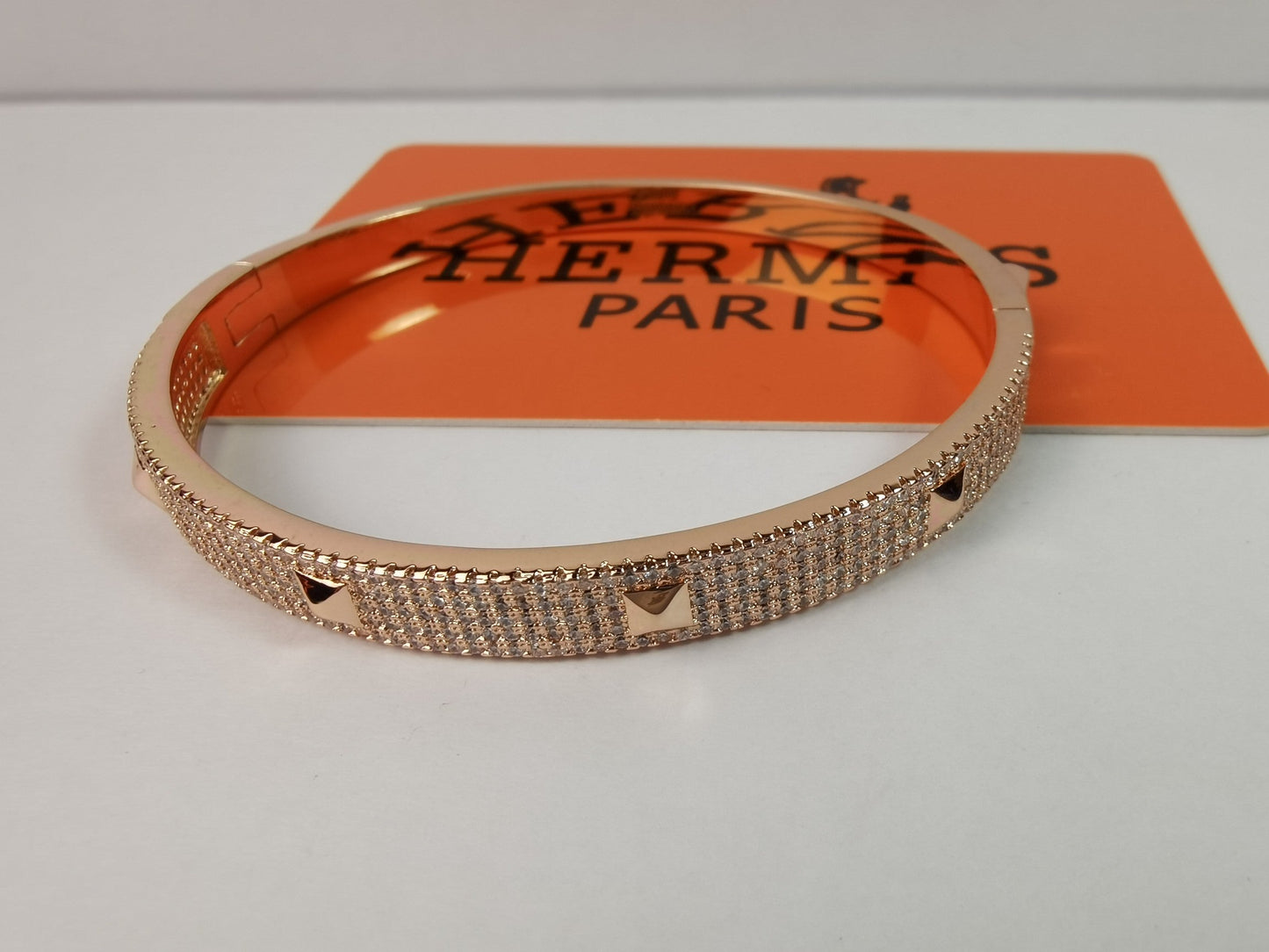 Hermes Collier De Chien Diamond 18K Gold Bracelet