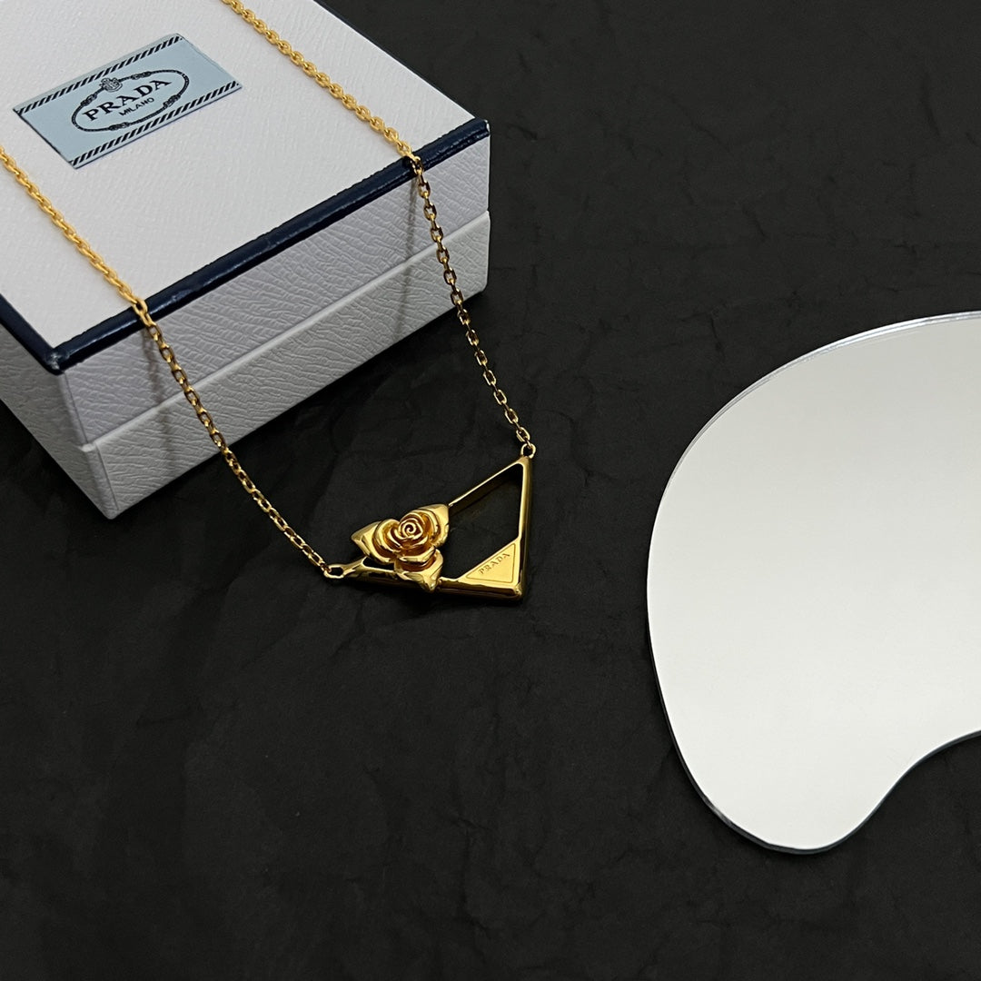Victoire De Castellane 18K Gold Necklace