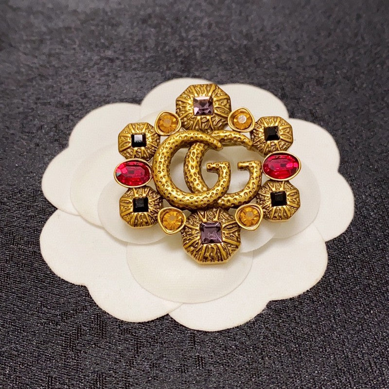 Gucci Double Flower Crystal 18K Gold Brooch