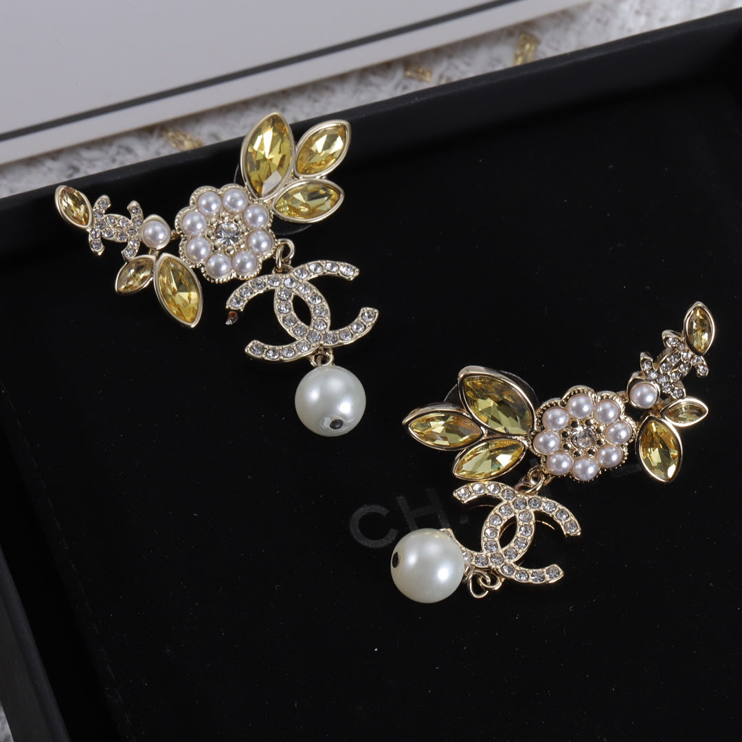 Chanel Flower Crystals 18K Gold Earrings
