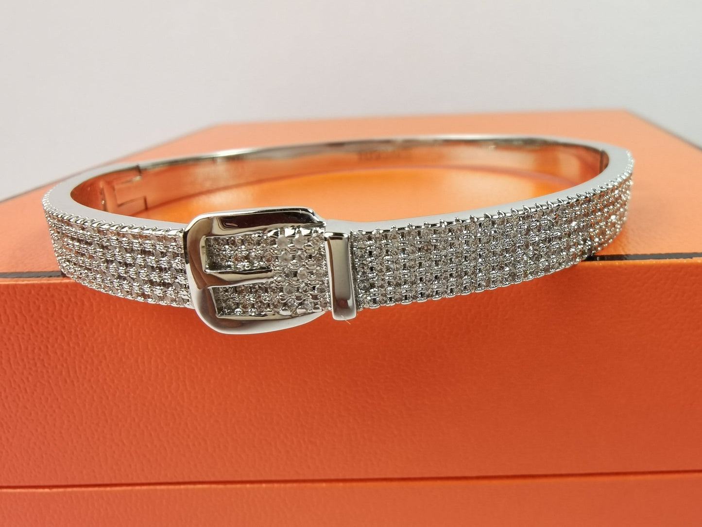 Hermes Kelly Diamond Vintage 18K Gold Bracelet