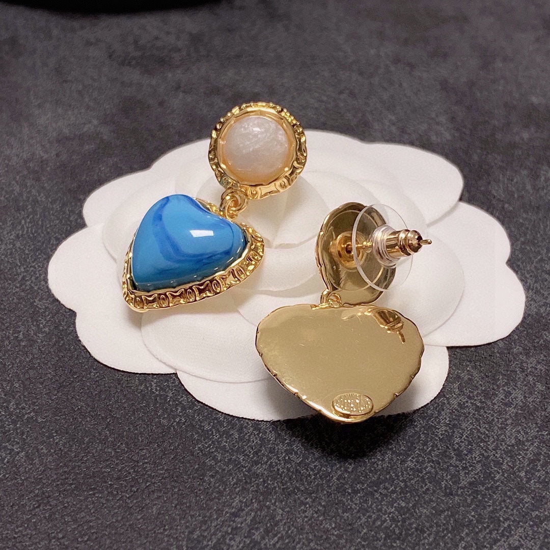Chanel Blue Heart Pearl 18K Gold Earrings