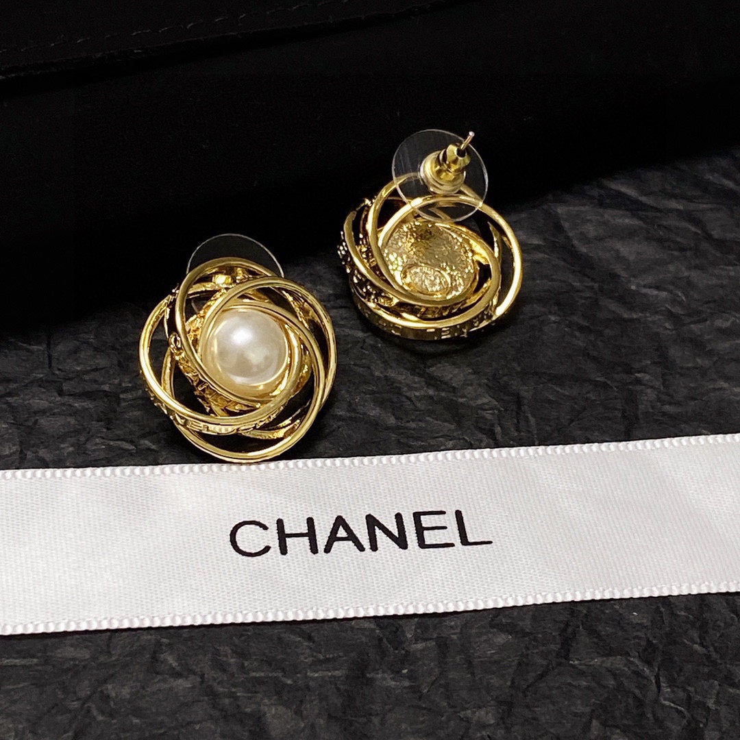 Chanel Pearl 18K Gold Earrings