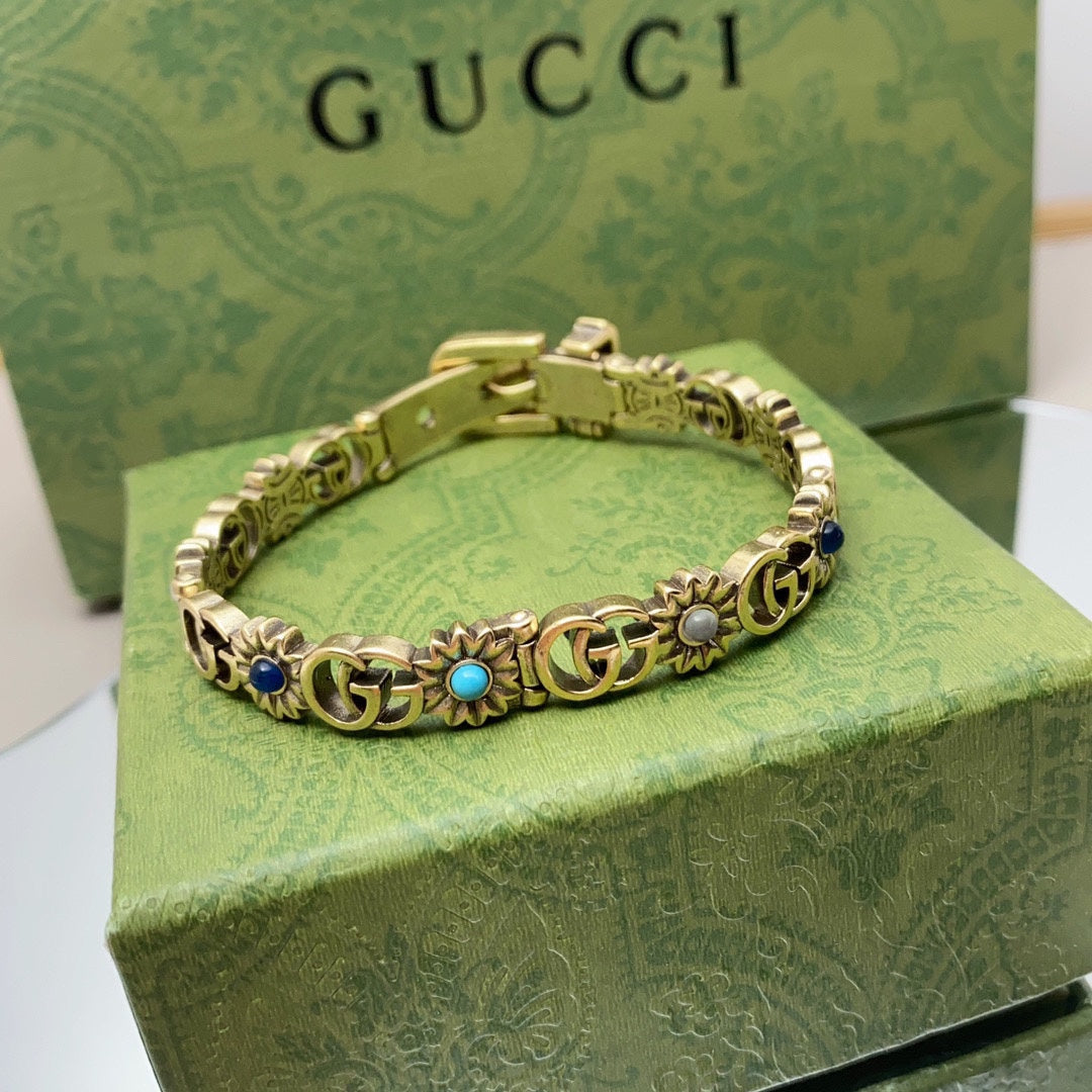 Gucci Double Flowers 18K Gold Bracelet