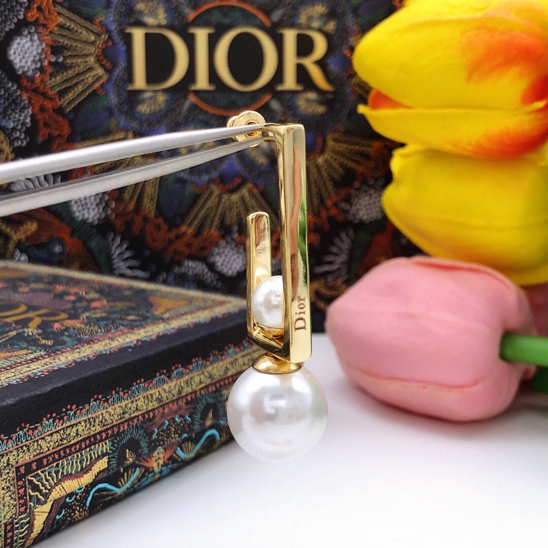 Dior Square Pearl 18K Gold Earrings