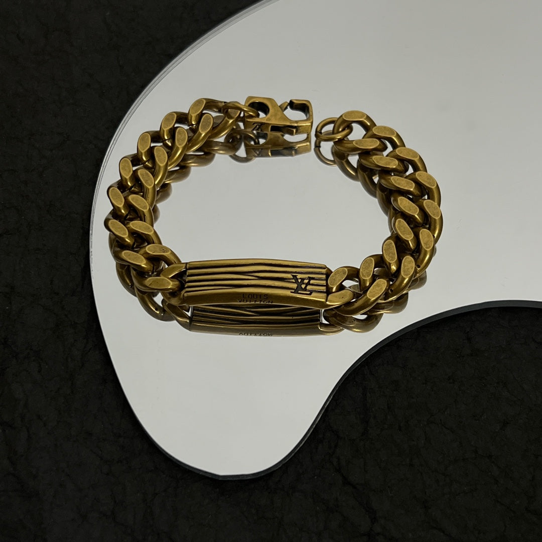 Louis Vuitton Vintage Chains 18K Gold Bracelet