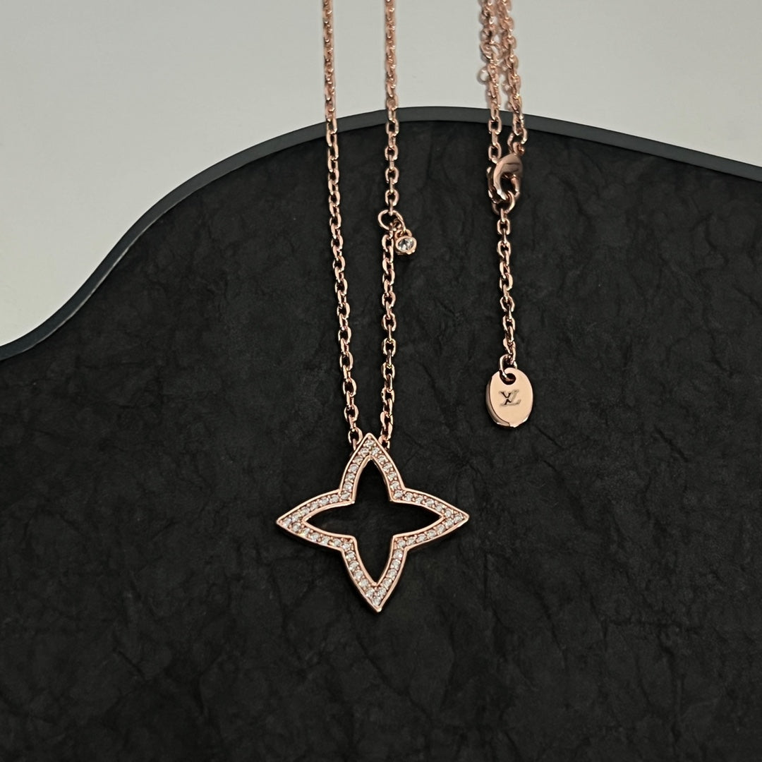 Louis Vuitton Blossom Pendant 18K Gold Necklace
