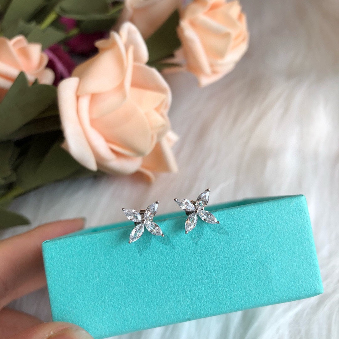 Tiffany Victoria 18K Gold Earrings