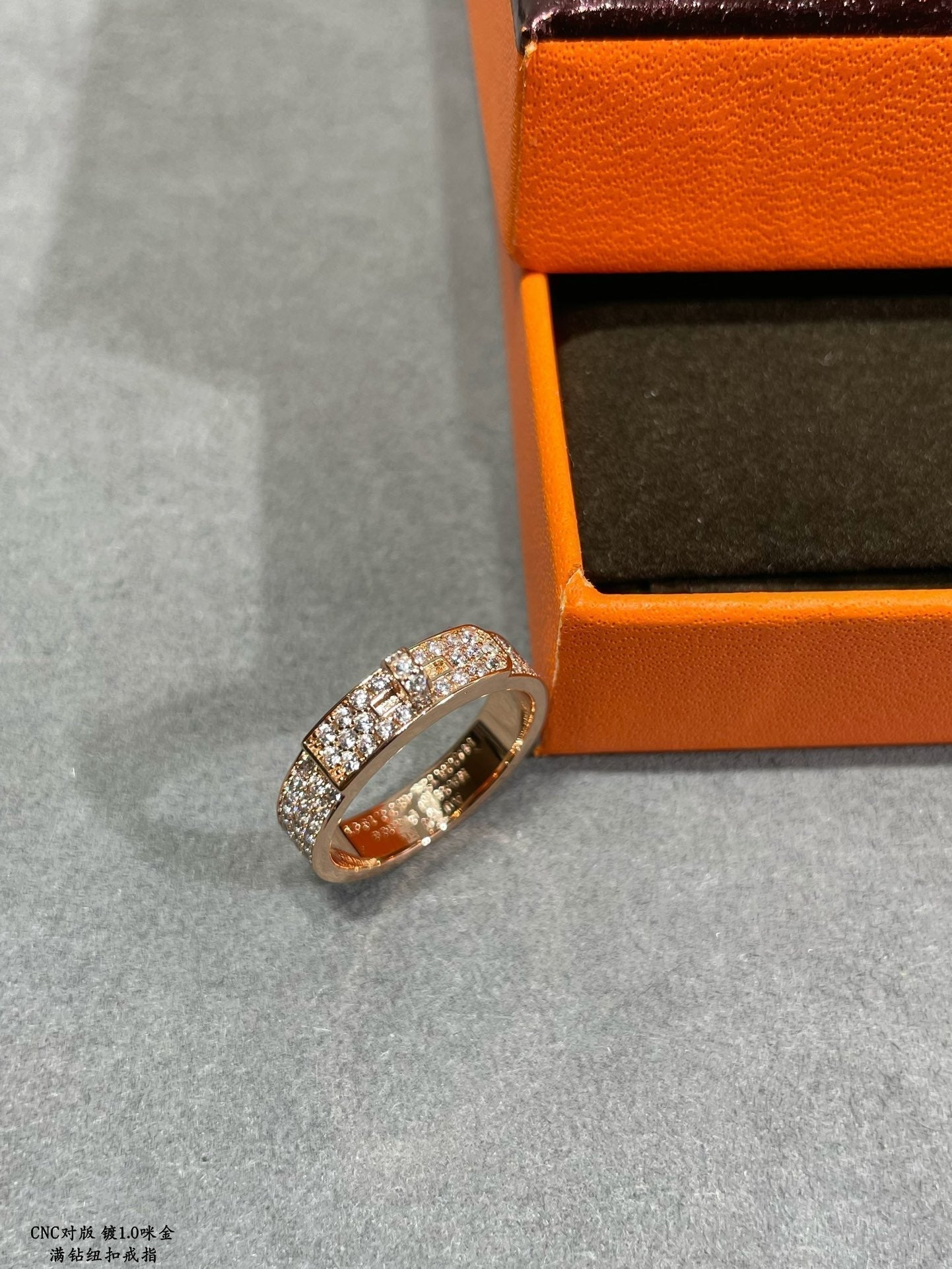 Hermes Collier De Chien Diamonds 18K Gold Ring