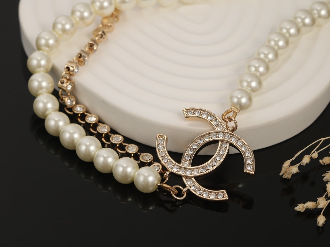 Chanel Pearls 18K Gold Necklace