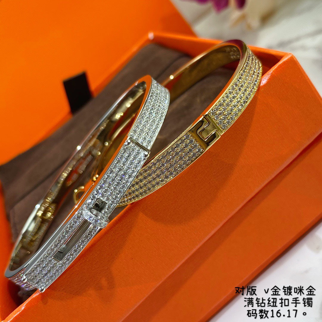 Hermes Kelly Diamonds 18K Yellow Gold Bracelet