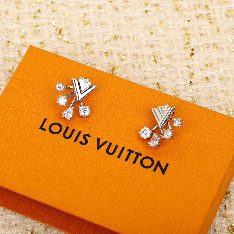 Louis Vuitton Diamomd 18K Gold Earrings