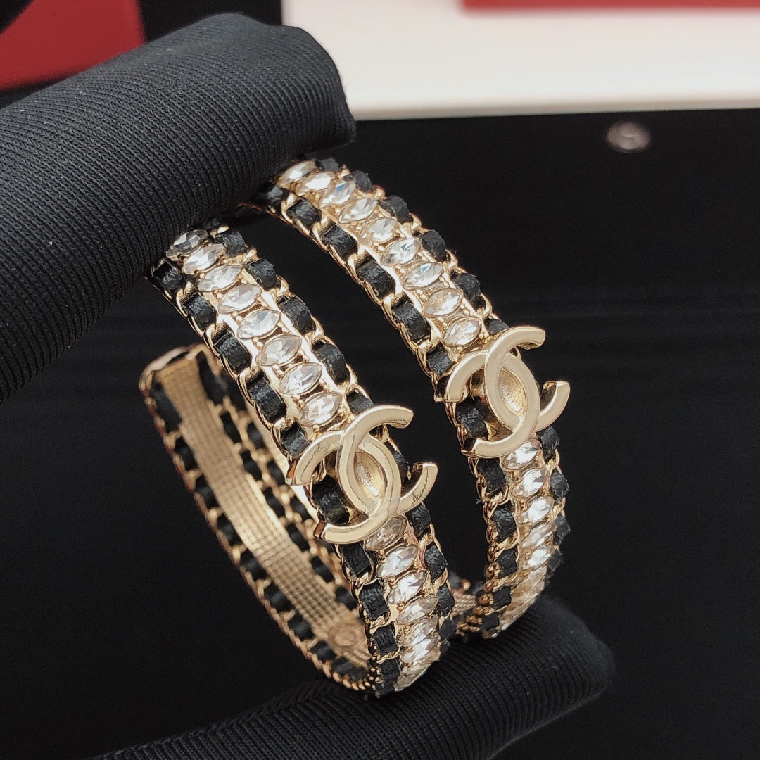 Chanel Strass 18K Gold Earrings