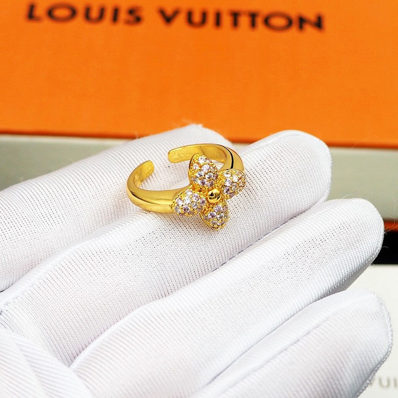 Louis Vuitton Louisa 18K Gold Ring