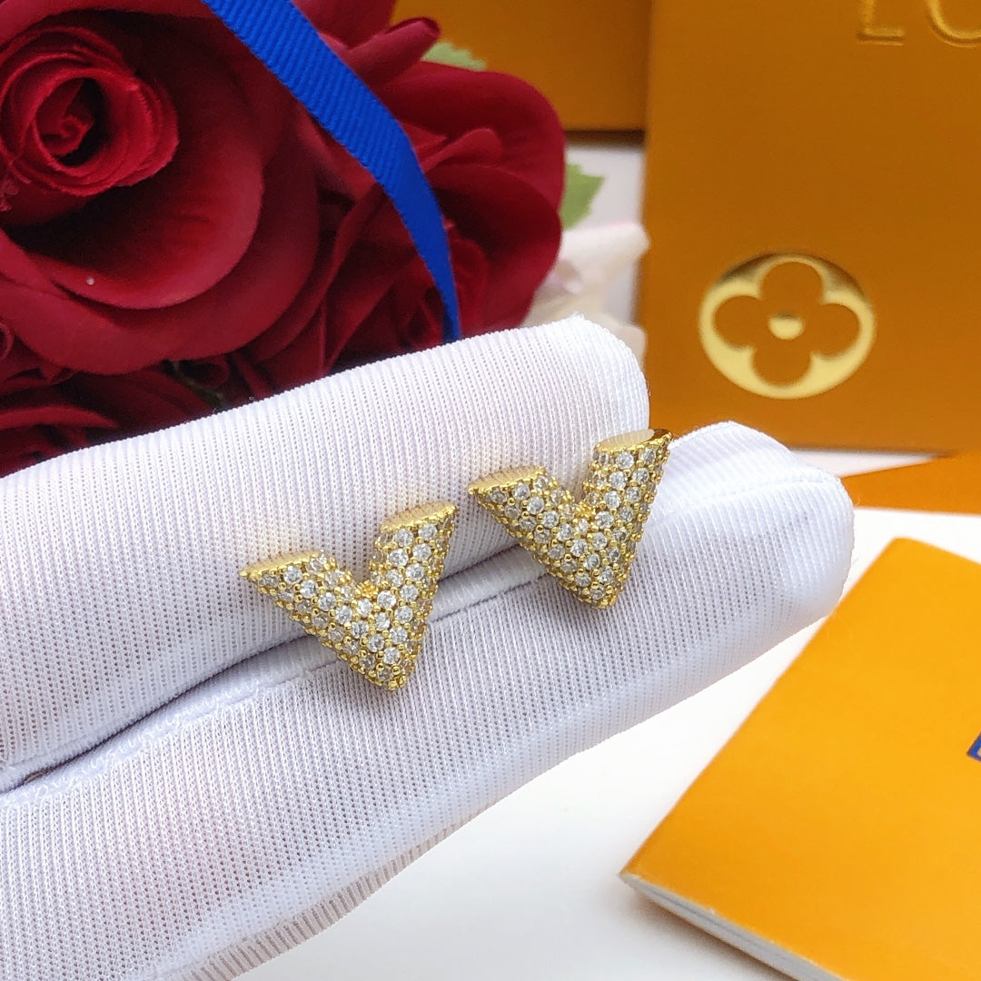 Louis Vuitton Diamonds 18K Gold Earrings