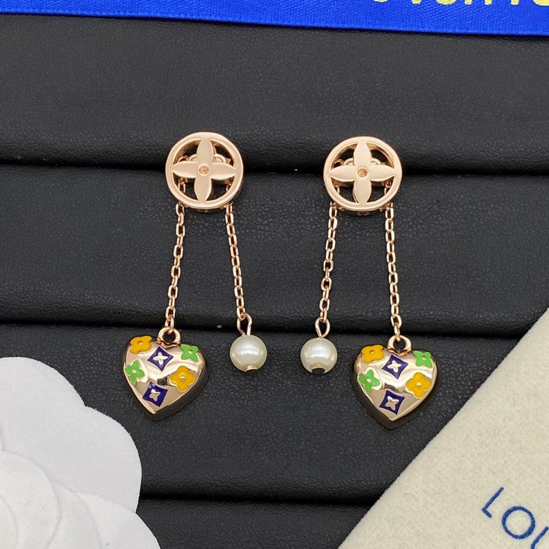 Louis Vuitton Diamond Pearl Drop 18K Gold Earrings