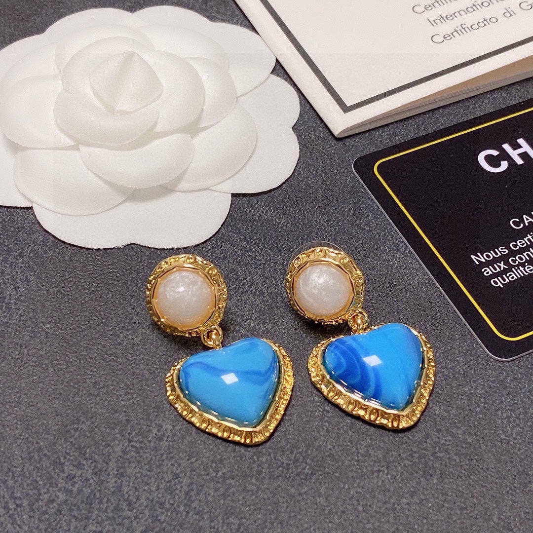 Chanel Blue Heart Pearl 18K Gold Earrings