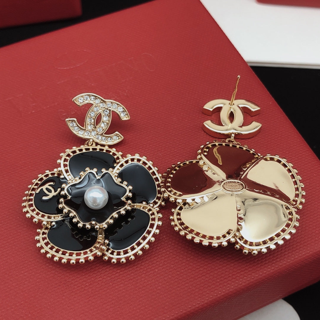 Chanel Camellia Diamond 18K Gold Earrings