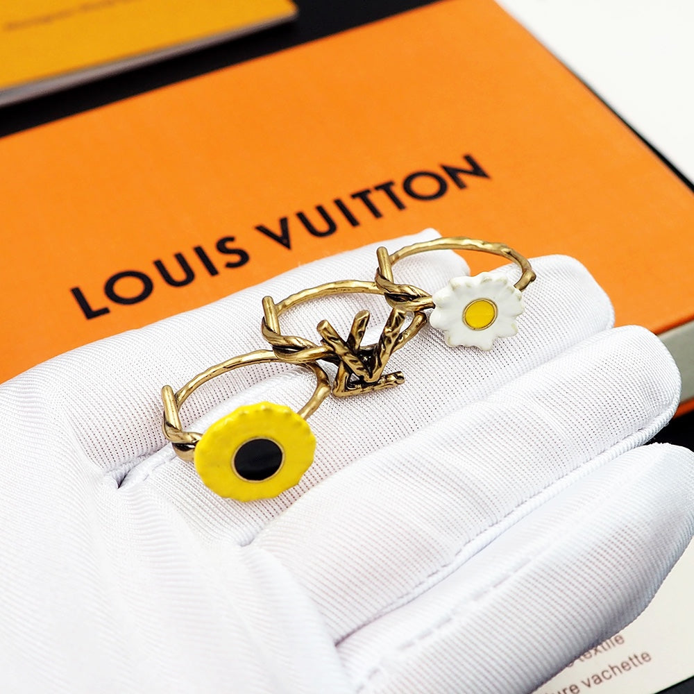 Louis Vuitton Gardening Set of Three 18K Gold Ring