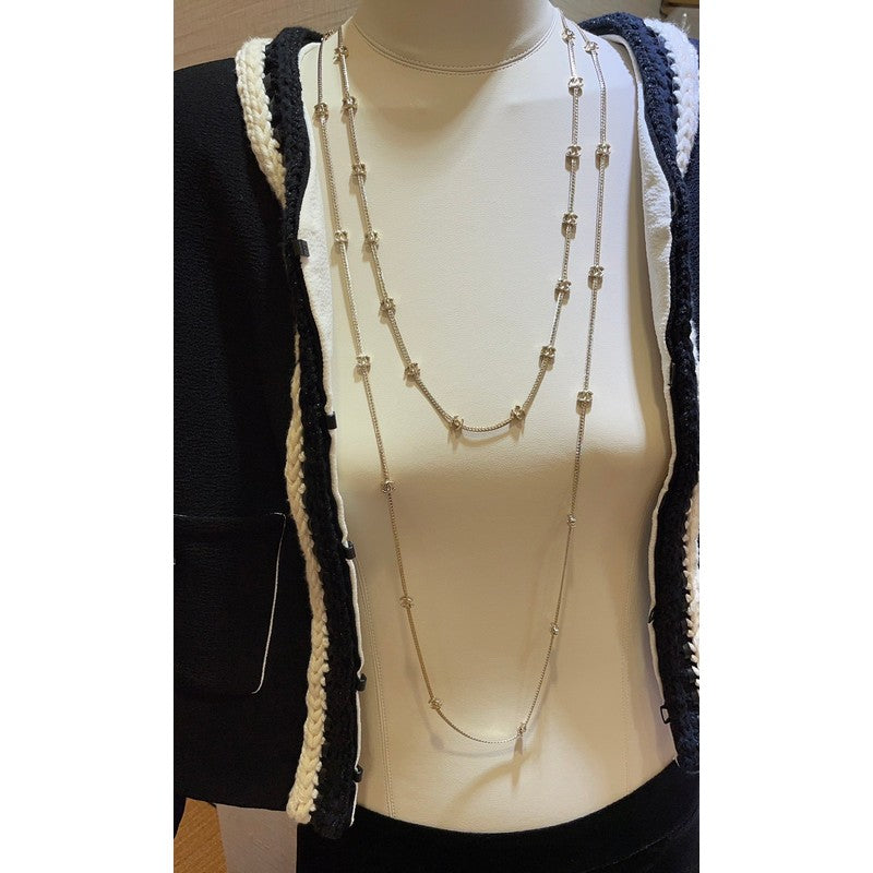 Chanel 24B Flowers Long 18K Gold Necklace
