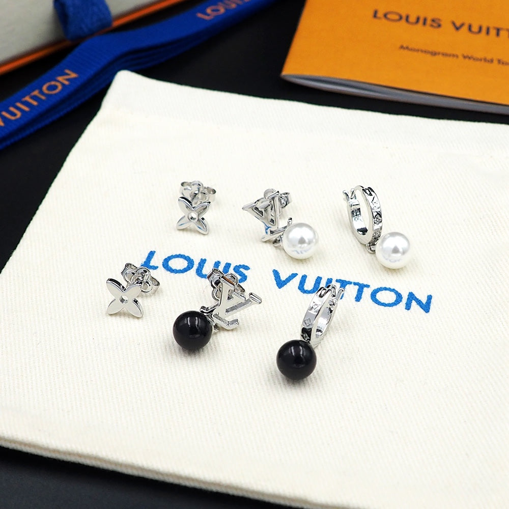 Louis Vuitton Monogram Pearls 18K Gold Earrings