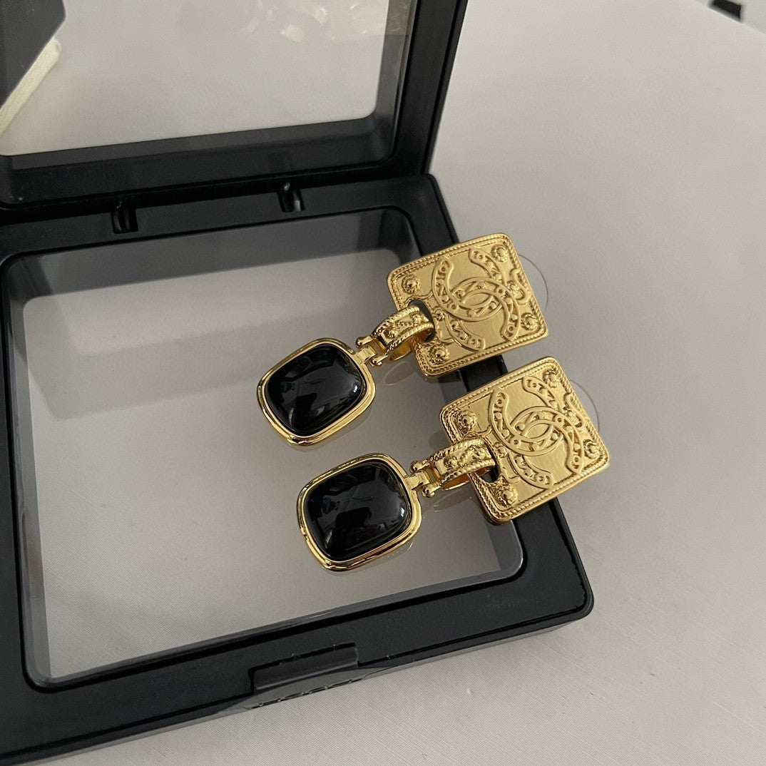 Chanel Black Pearl 18K Gold Earrings