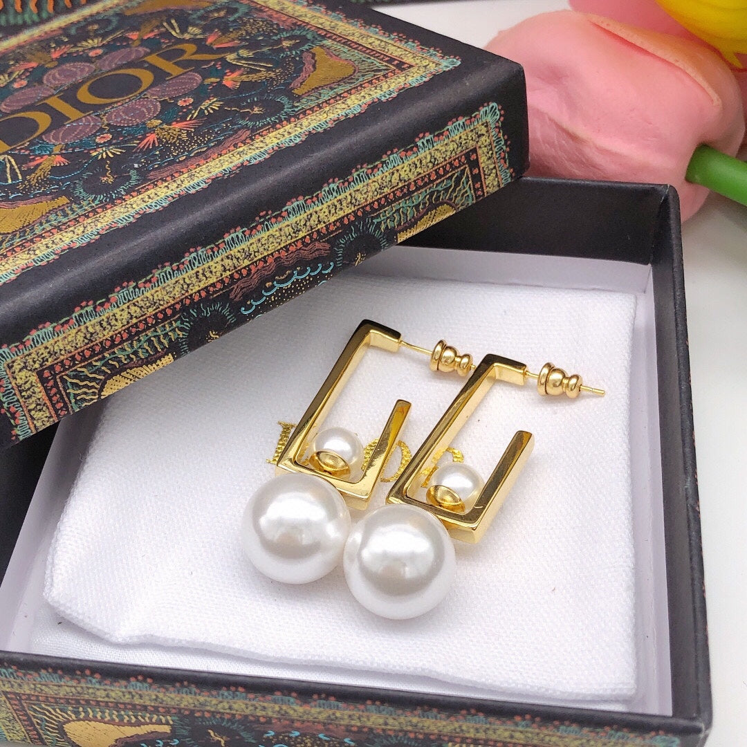 Dior Square Pearl 18K Gold Earrings