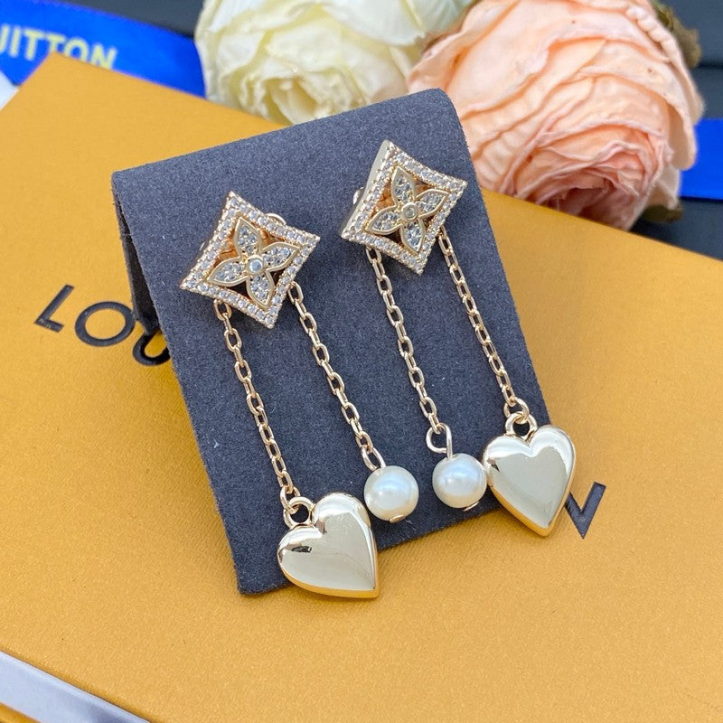 Louis Vuitton Pearl Diamond Drop 18K Gold Earrings