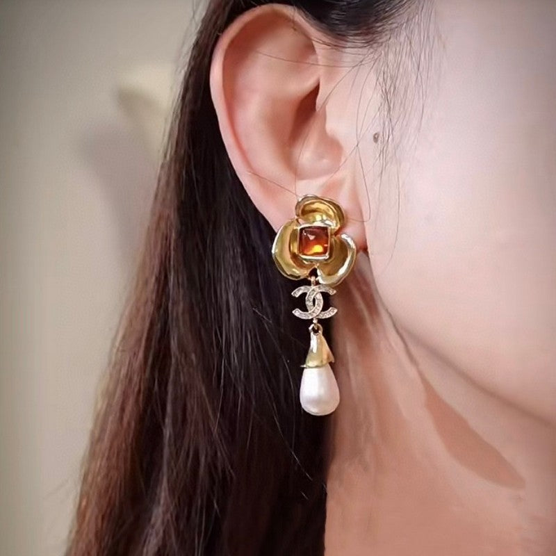 Chanel Camellia Pearl 18K Gold Earrings