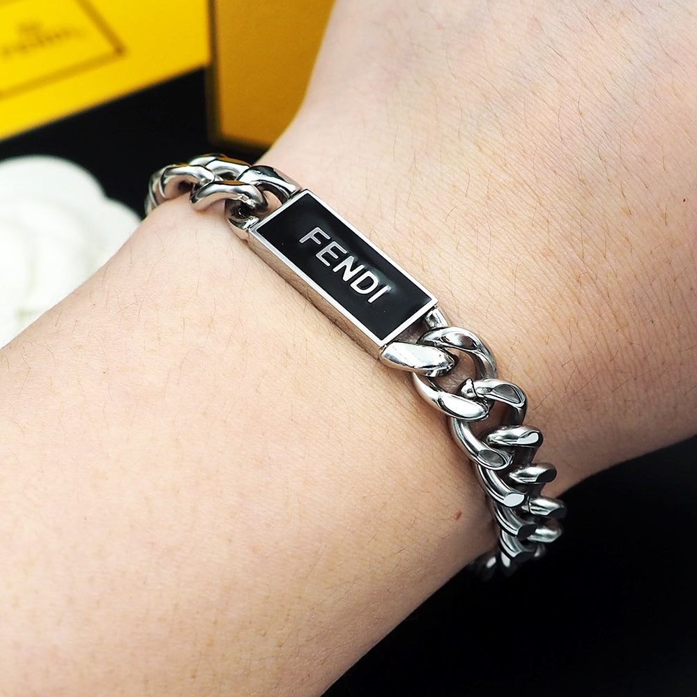 Fendi Chain 18K Gold Bracelet