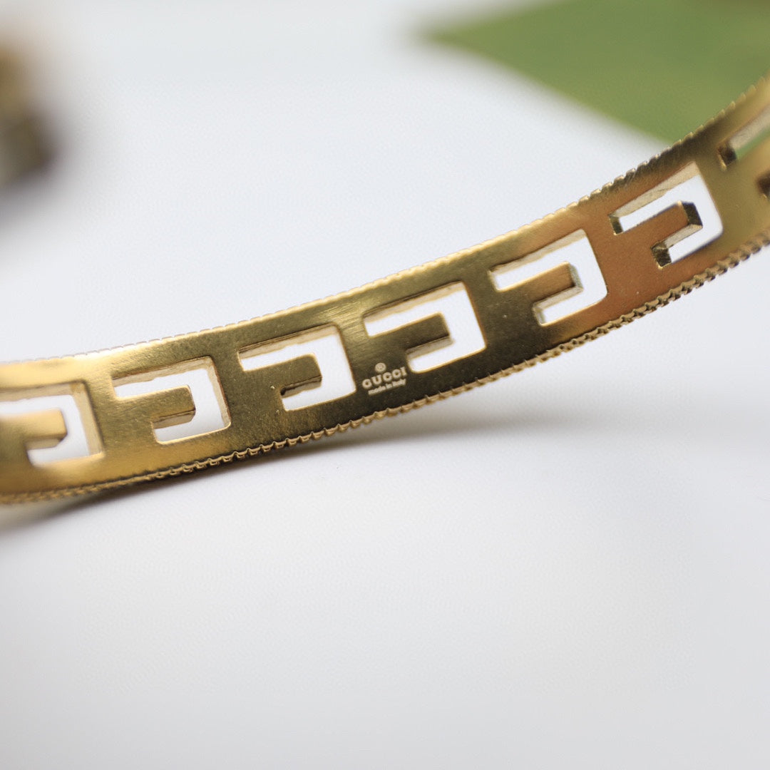 Gucci Double Cube 18K Gold Bracelet