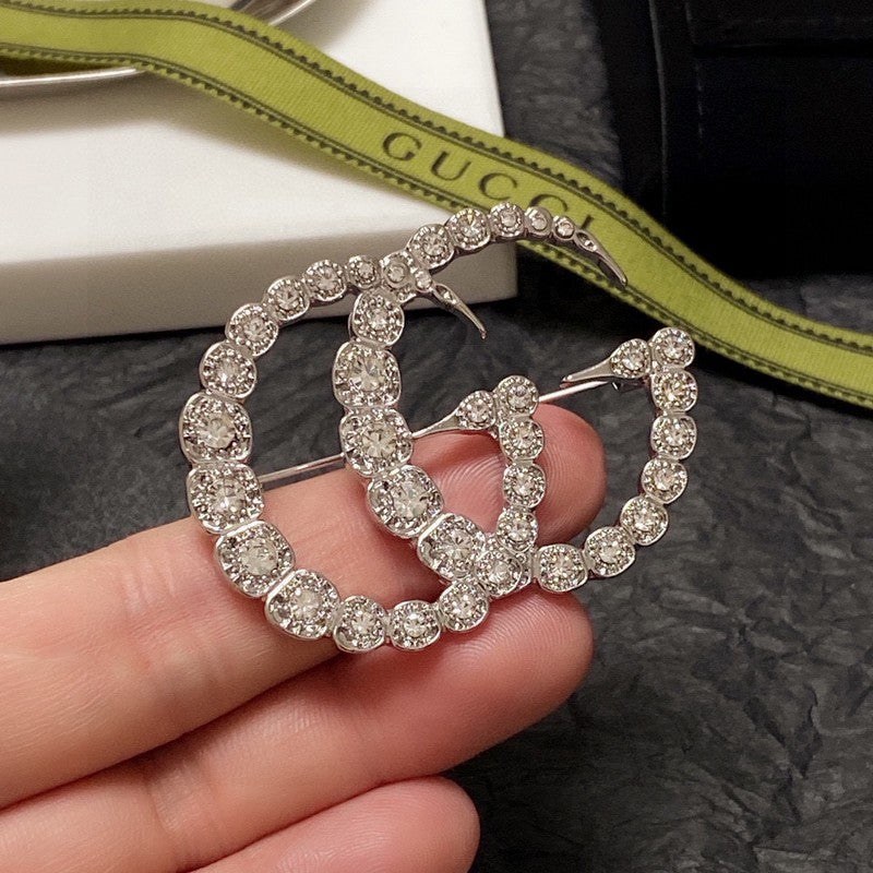 Gucci Double Crystal 18K Gold Brooch