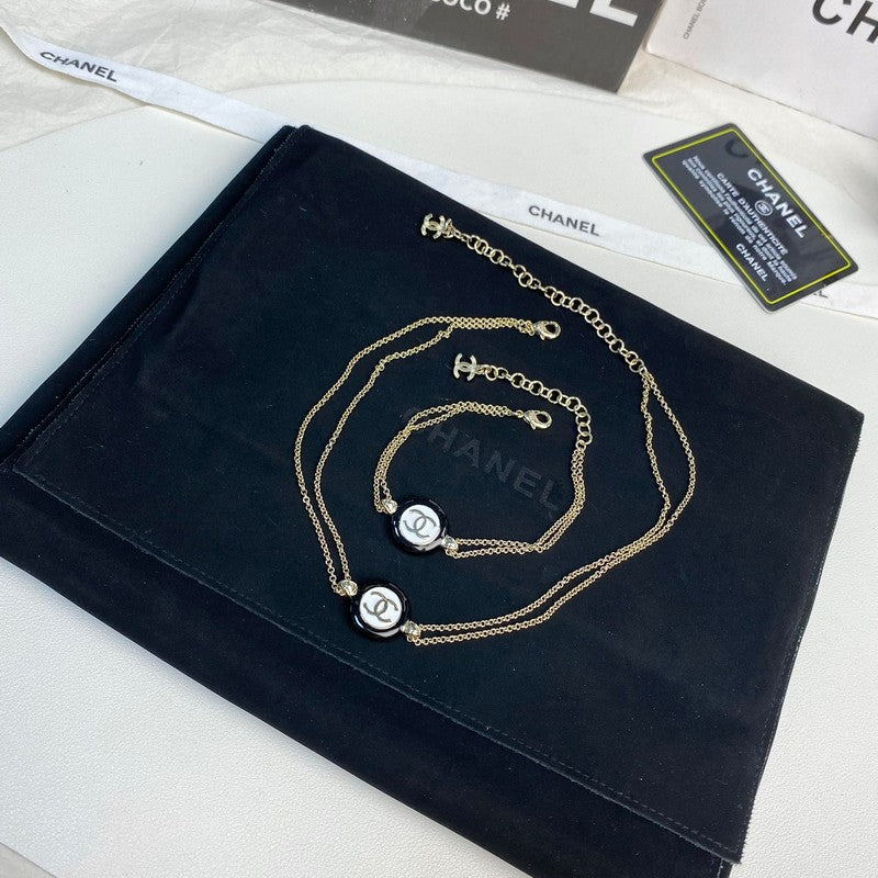 Chanel Chain Choker 18K Gold Necklace